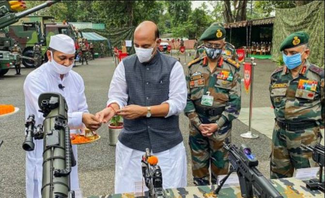 Defense Minister performs Shashtra Puja