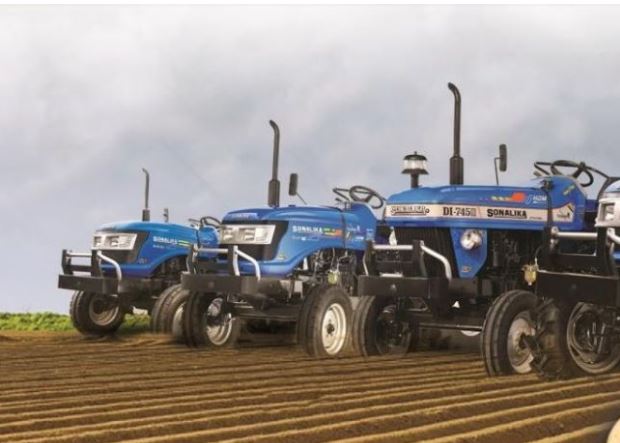First CNG Powered Tractor