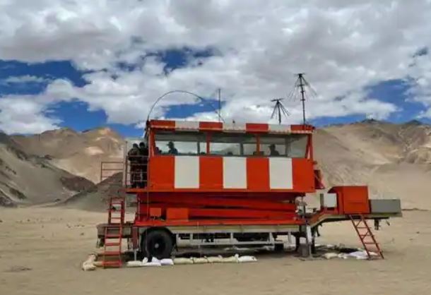 Mobile Air Traffic Control