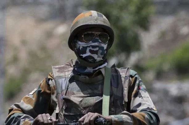 Indian Army Deploys Soldiers On LAC